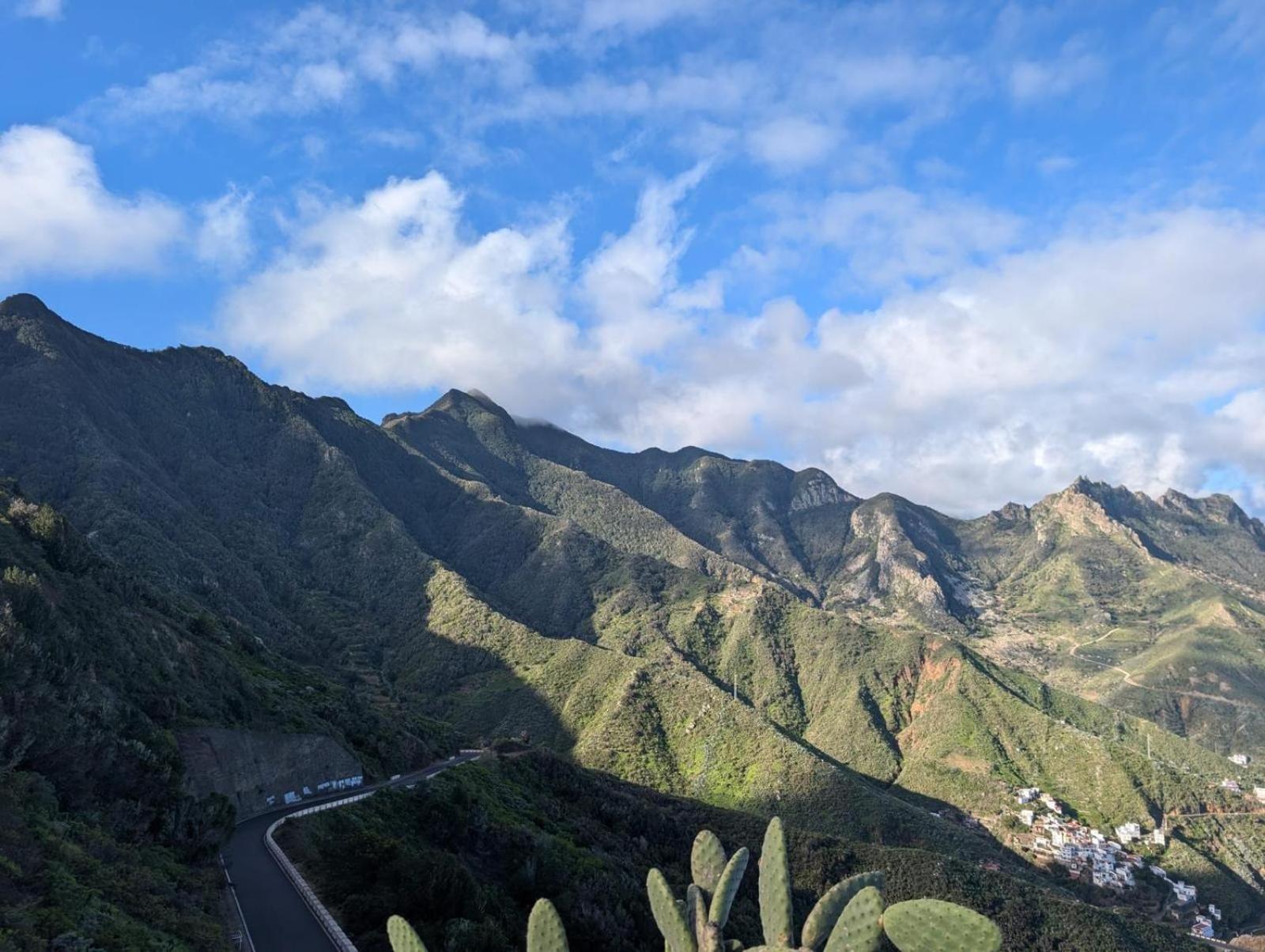 Picasso 1 New Paraiso Playa Relax-surf-trail-photo * Santa Cruz de Tenerife